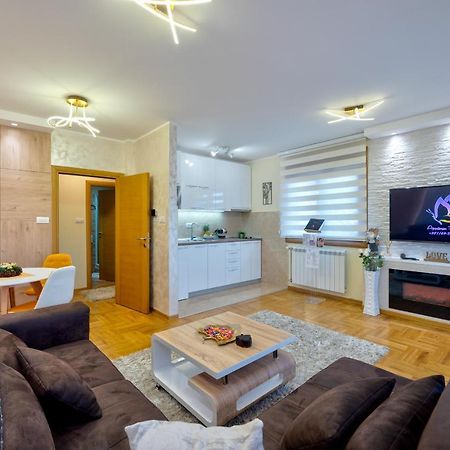 Apartment Papillon 3 ซลาตีบอร์ ภายนอก รูปภาพ