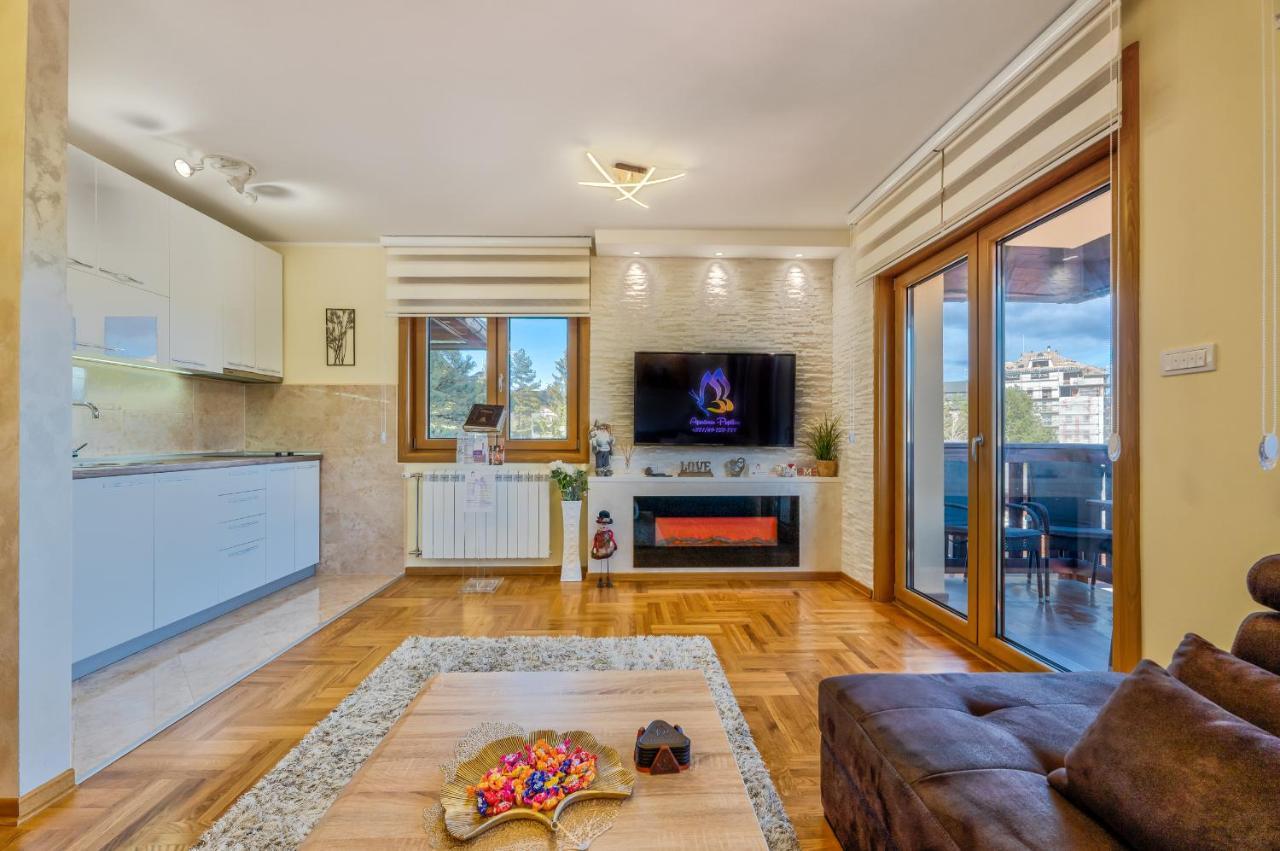 Apartment Papillon 3 ซลาตีบอร์ ภายนอก รูปภาพ