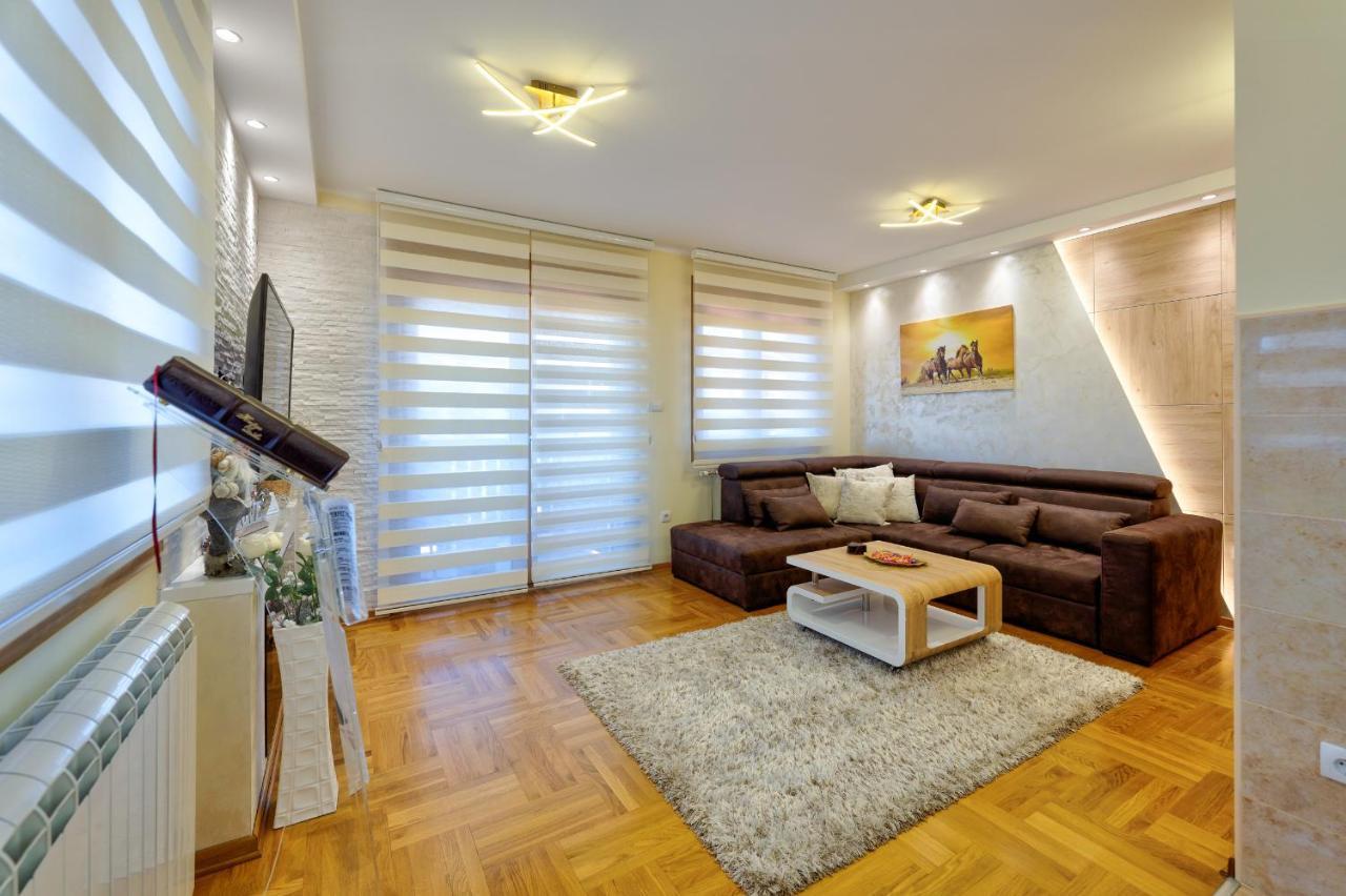 Apartment Papillon 3 ซลาตีบอร์ ภายนอก รูปภาพ